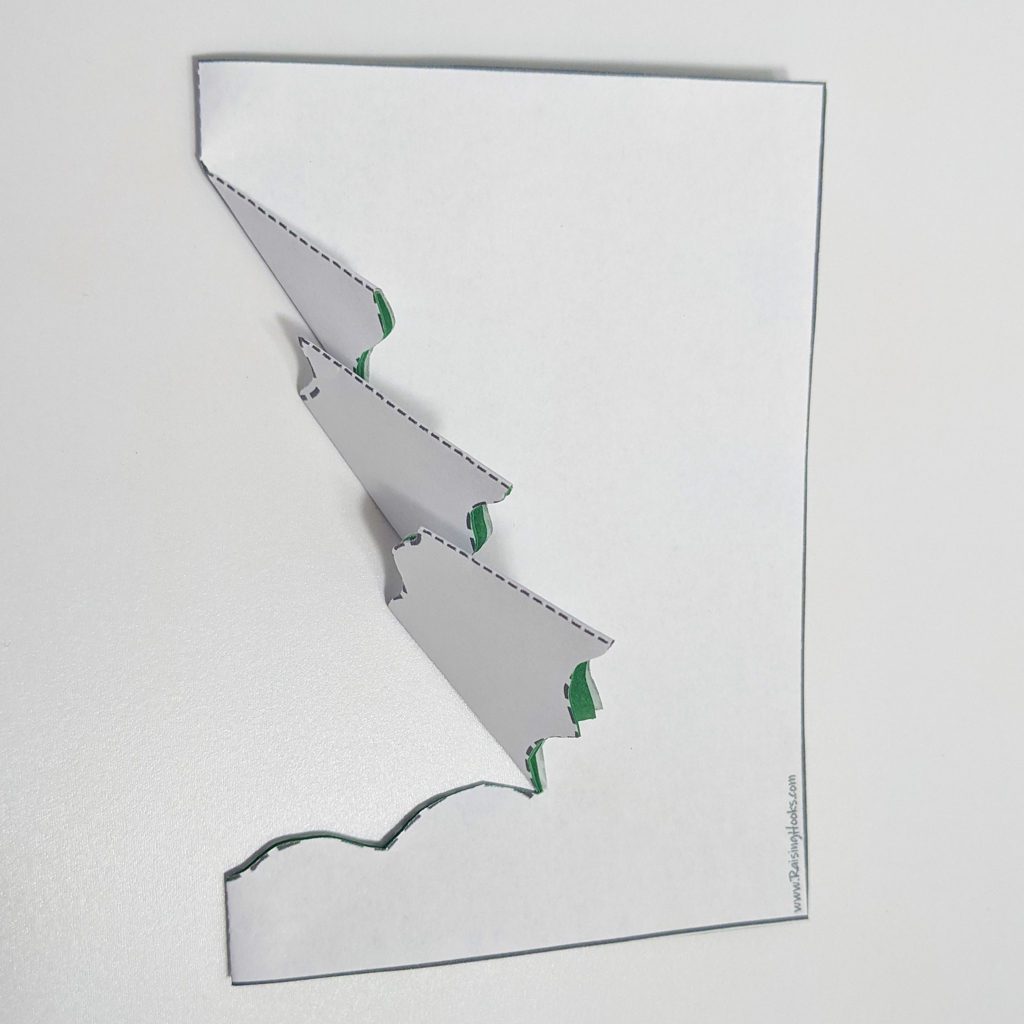 pop up christmas tree card - raising hooks